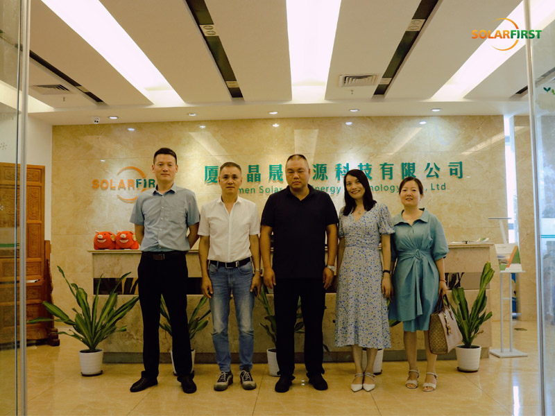 Взаимовыгодное сотрудничество в сфере инноваций - Xinyi Glass Visit SolFirsTech Group